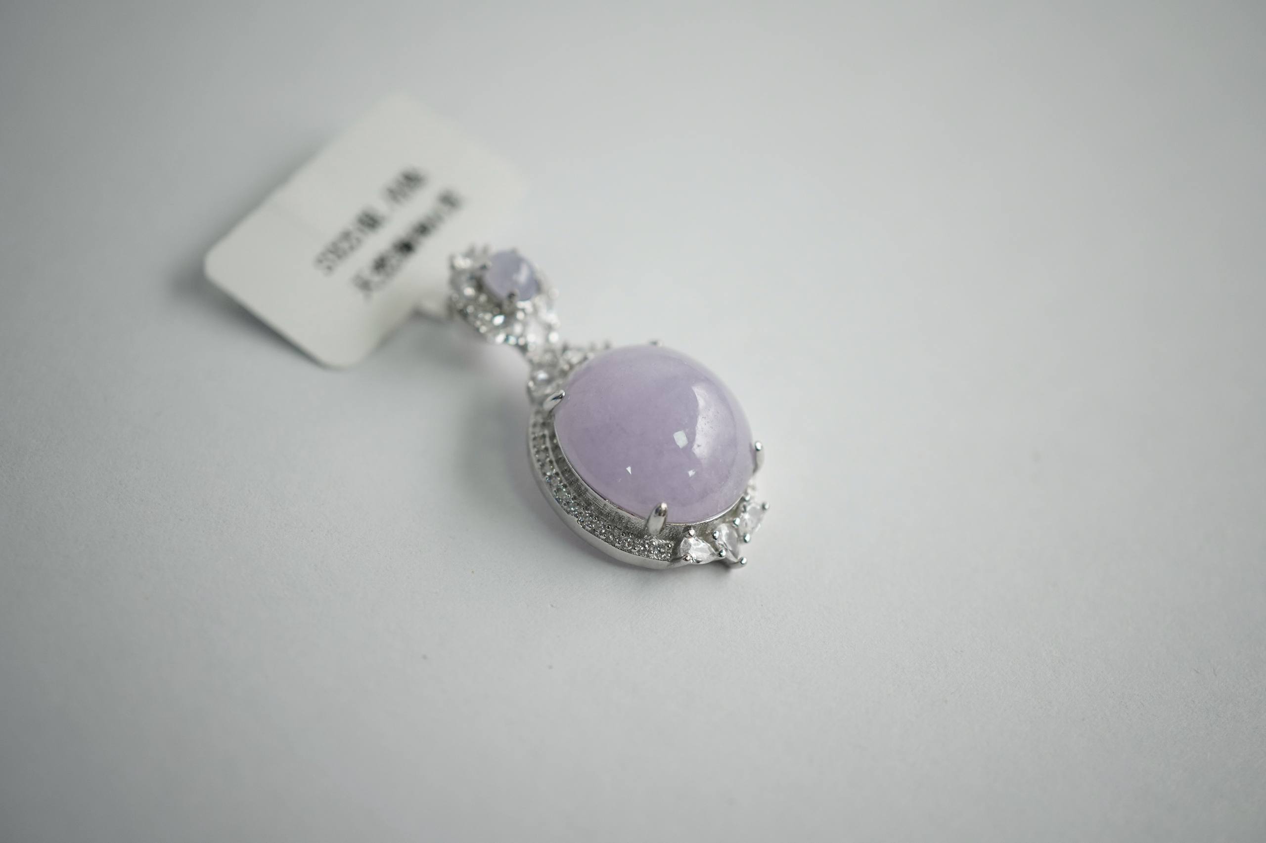 Lavender-6P / Pale Dawn